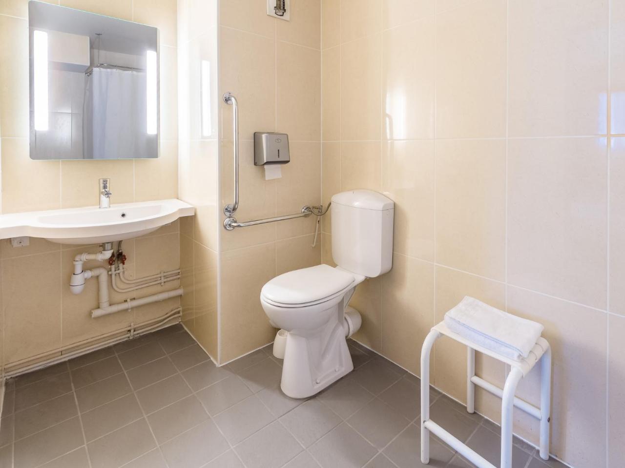 B&B Hotel Meaux Εξωτερικό φωτογραφία